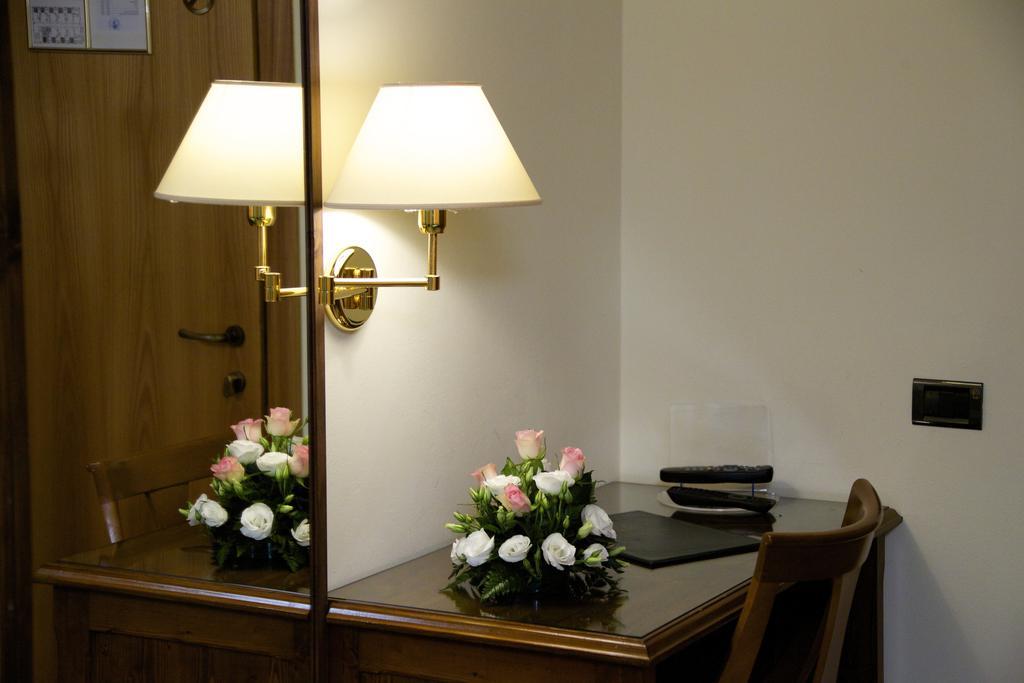 Campiglione Hotel Assisi Zimmer foto