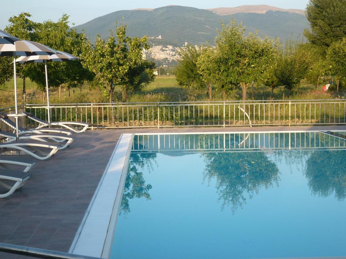 Campiglione Hotel Assisi Exterior foto